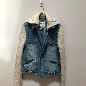 Billabong jacket size Medium